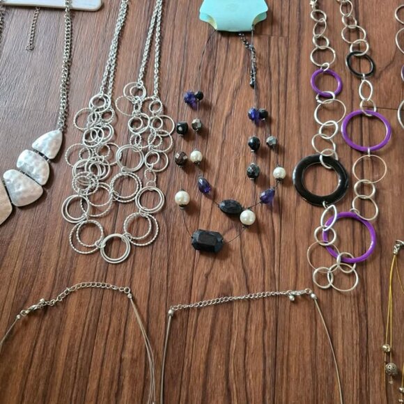 Necklace & Earring Lot Layered, Locket, Horseshoe, Angel Wings Maurices, Rue21 - Picture 11 of 12